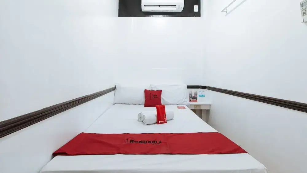 Photo - RedDoorz Plus at Villa Gloria Taguig