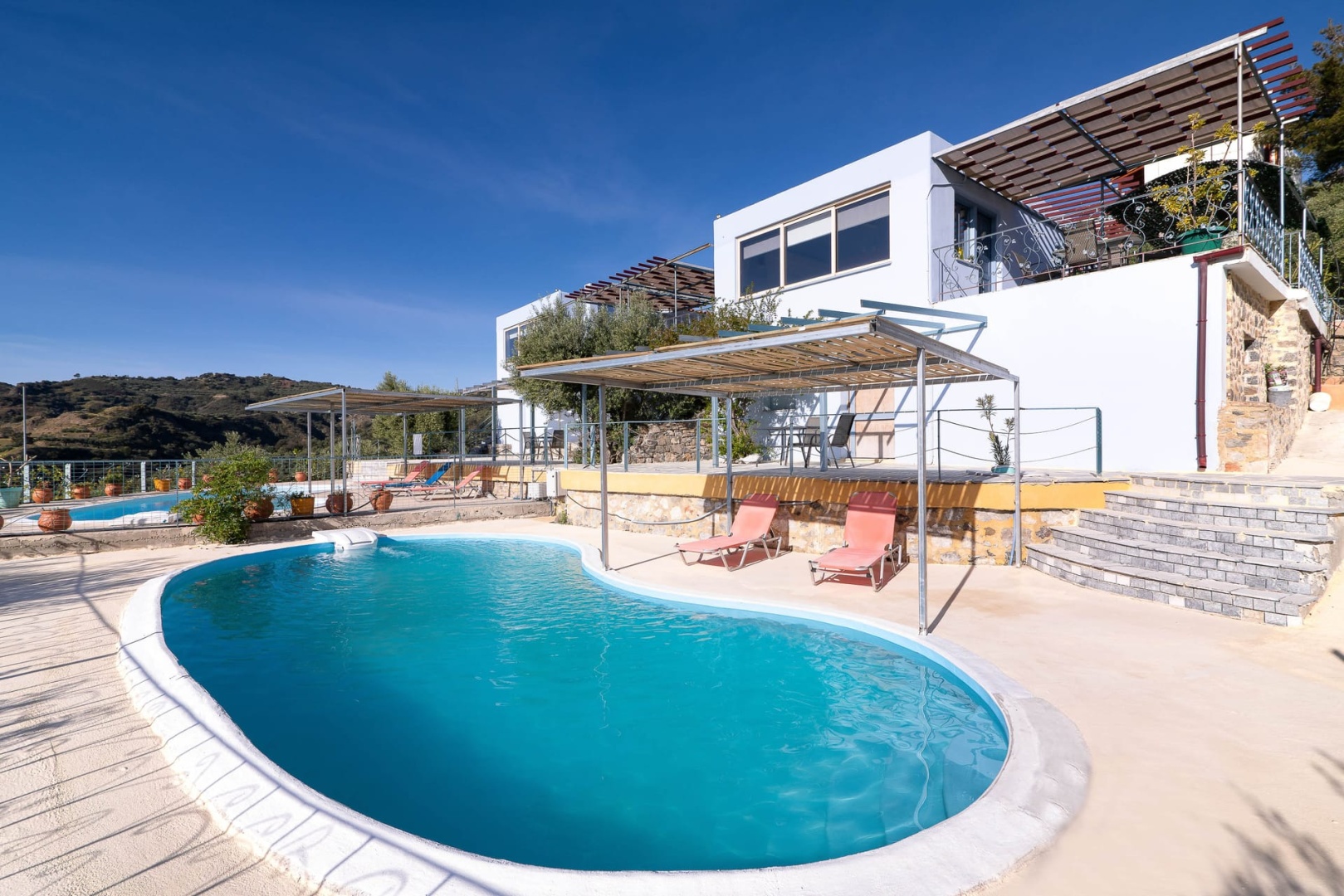 Sarakinas Residences