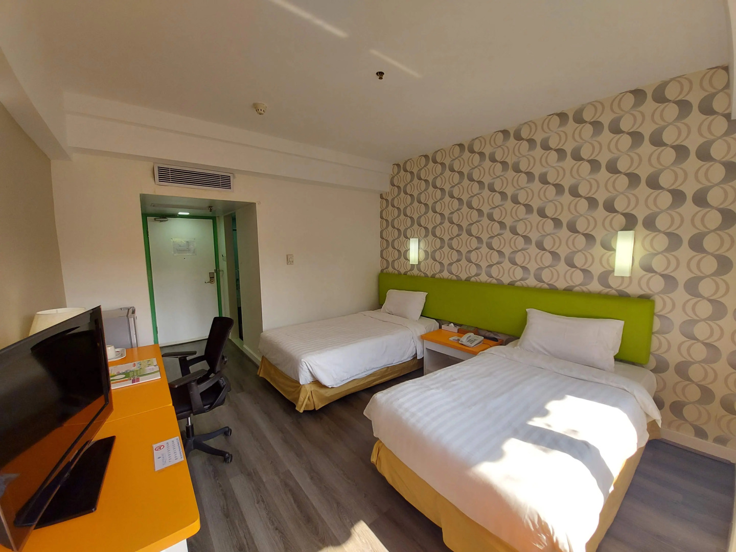 Foto - Silvermine Beach Resort