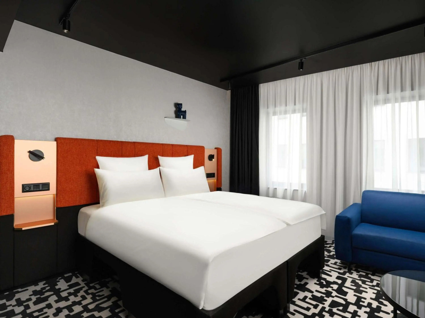 Foto - TRIBE Budapest Airport