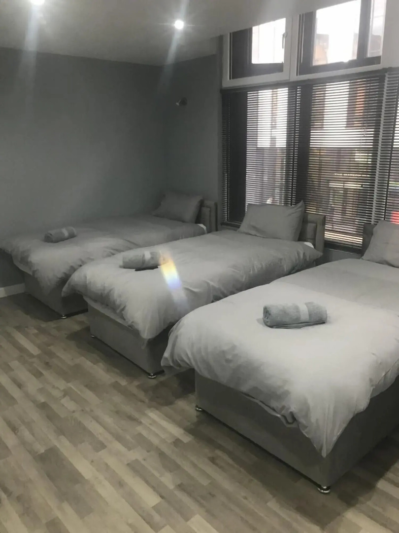 Photo - Brownlows Inn