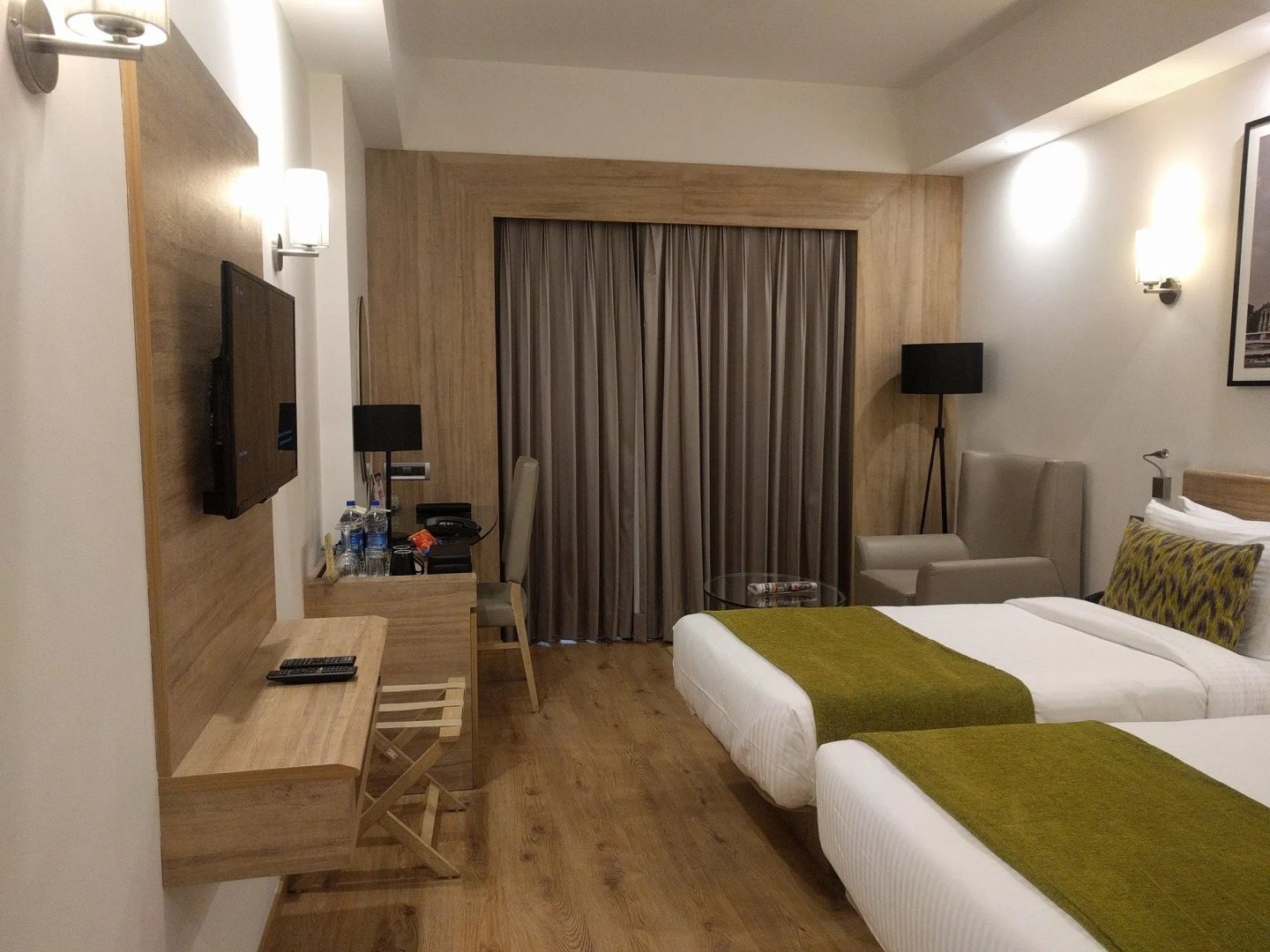 Photo - Lemon Tree Premier City Center