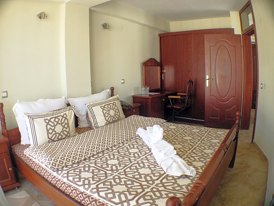 Royal View Hotel And Spa