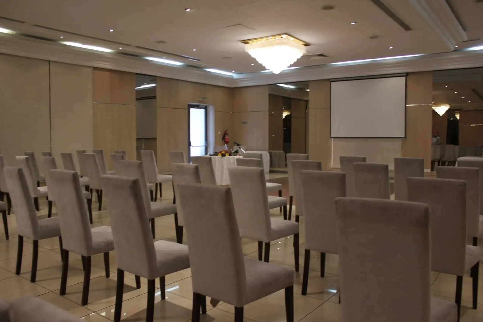 Foto - Sun Hall Beach Hotel Apartments