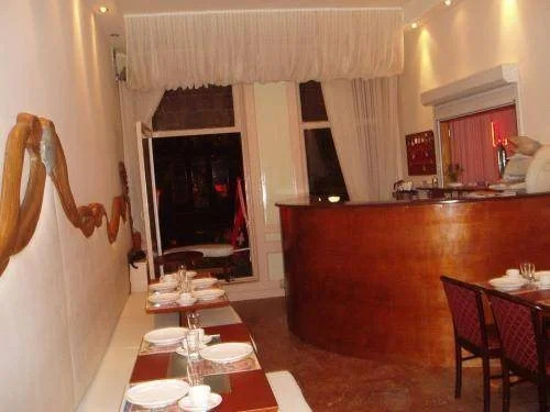 Photo - Adam Downtown