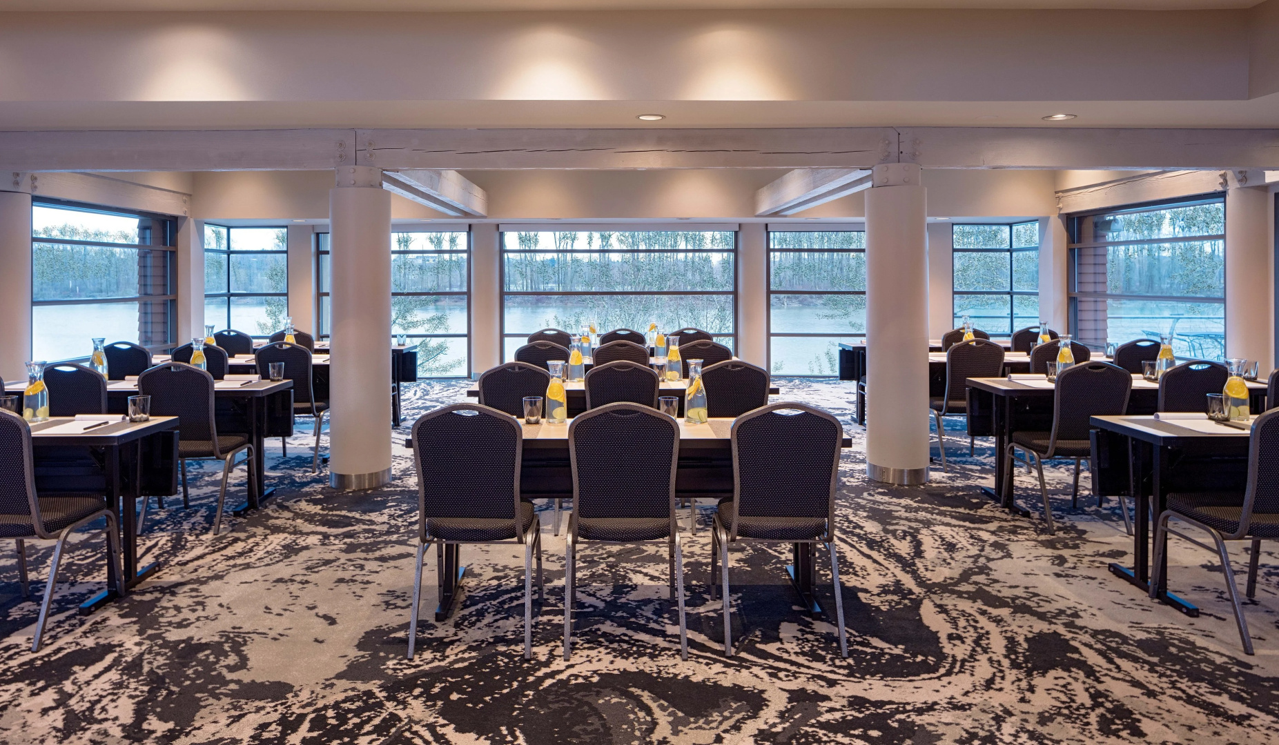 Photo - River's Edge Hotel Portland, Tapestry Collection by Hilton