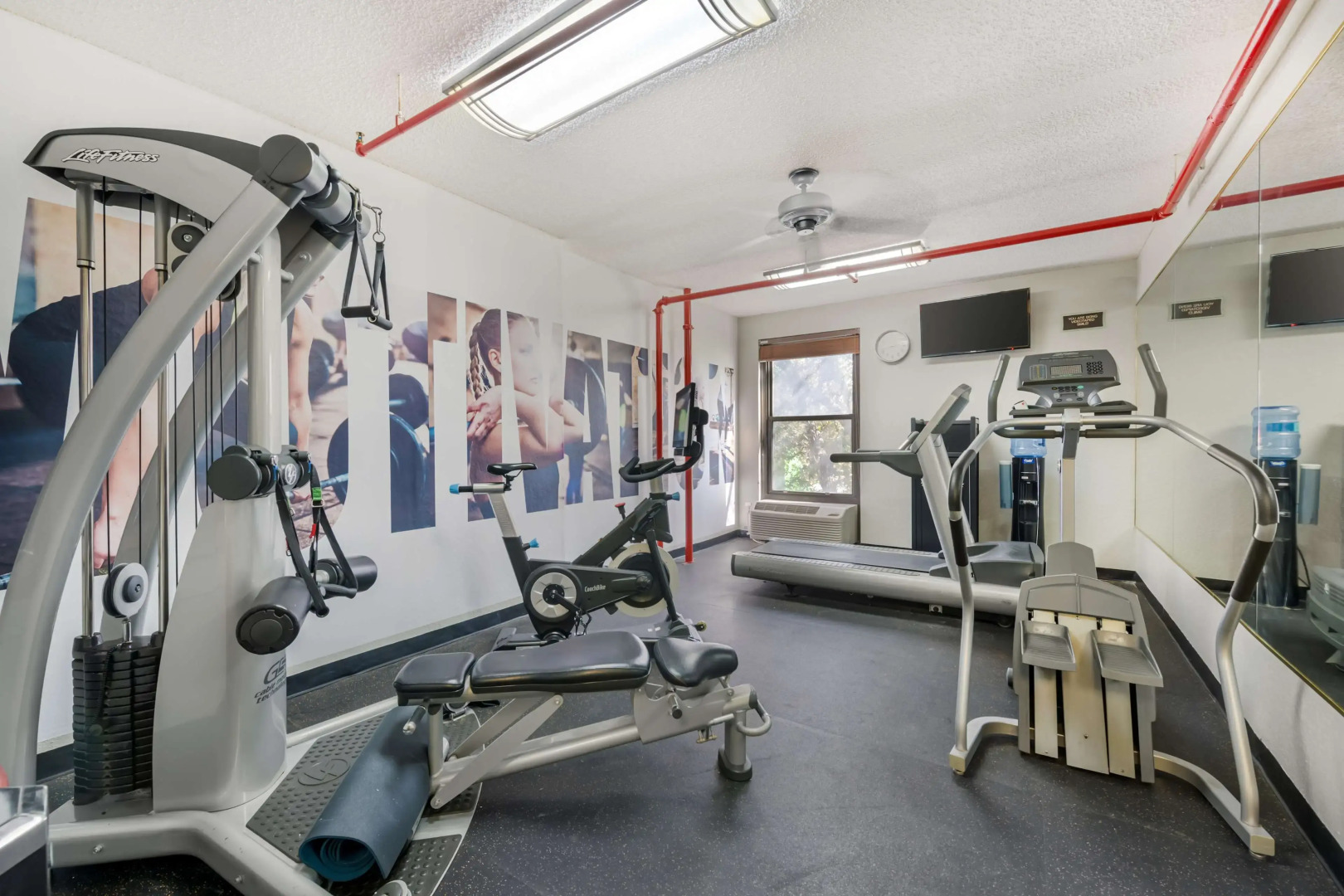 Foto - Best Western Plus Universal Inn - Free Shuttle to Universal Studios!