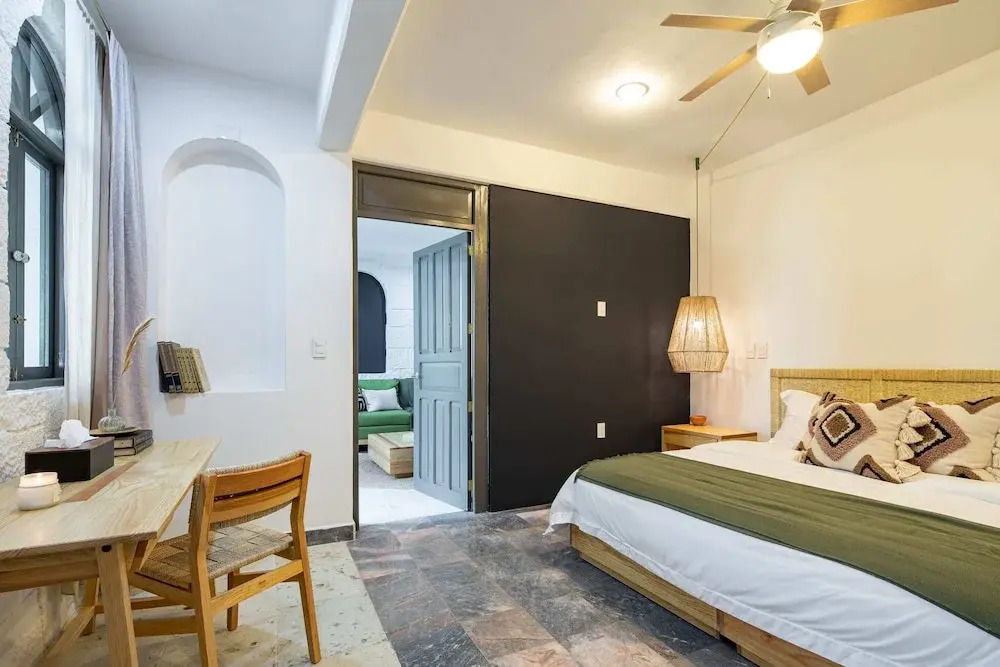 Photo - Sleeps 9, Outdoor Space, PingPong Table, in Villa