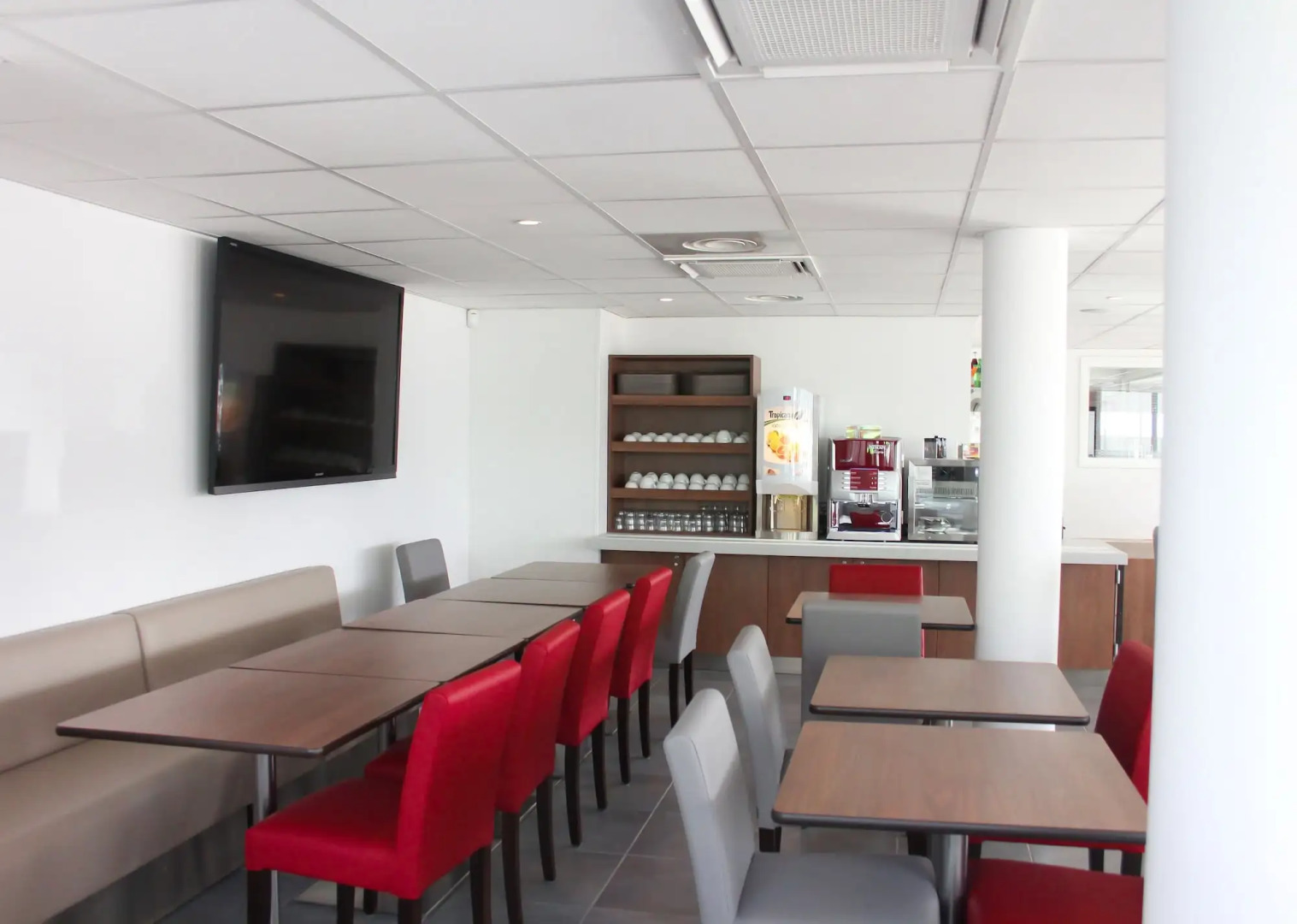 Photo - B&B HOTEL Lyon Aéroport Saint-Quentin-Fallavier