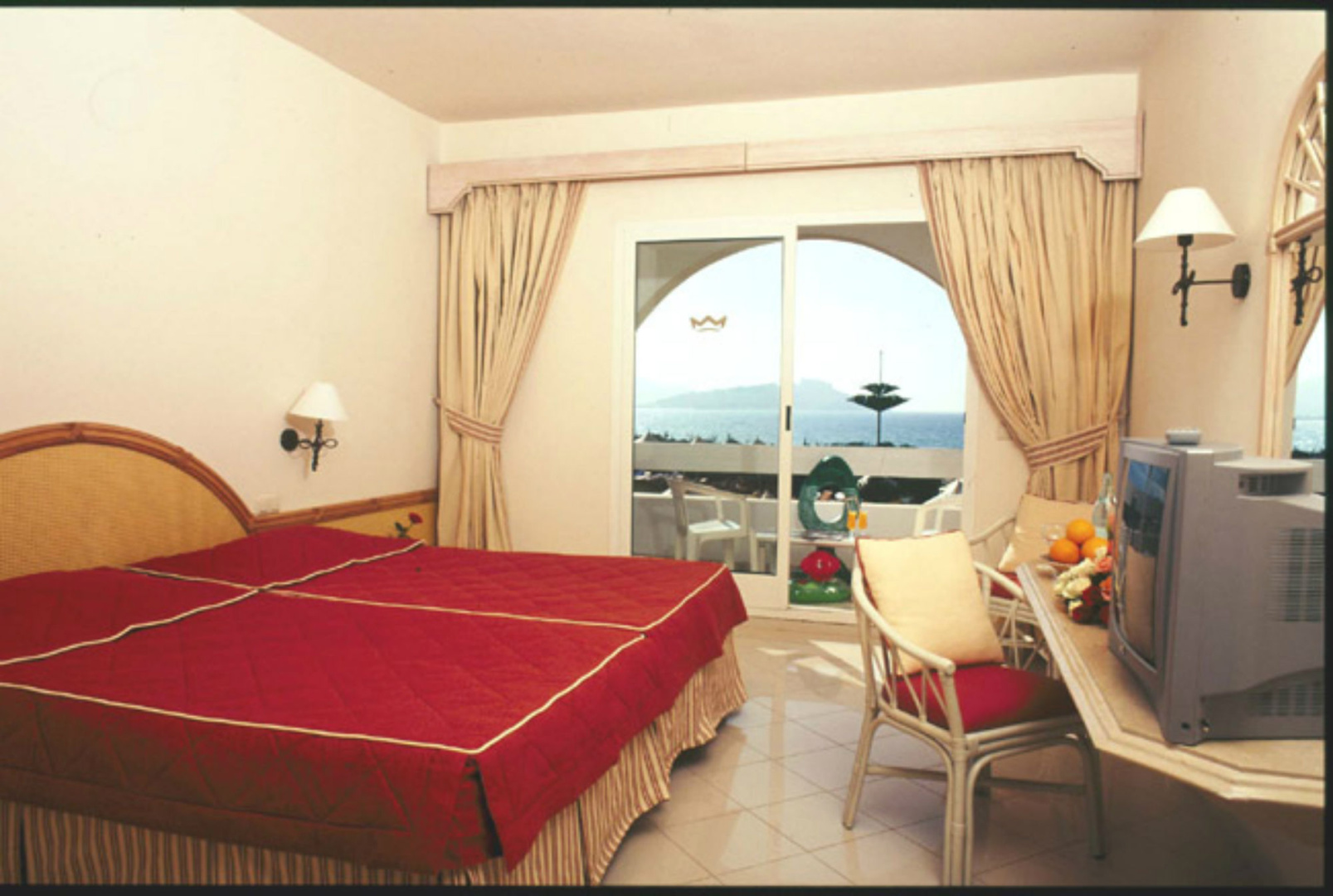 RESIDENCE MEHARI TABARKA THALASSO & SPA