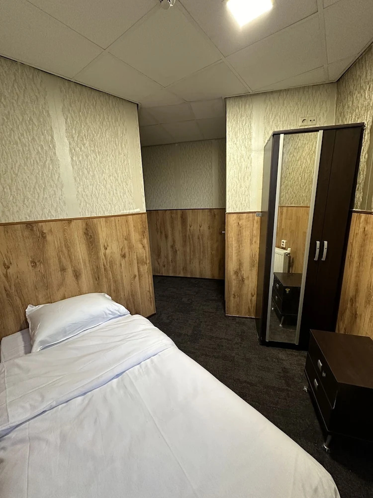 Photo - Flex-Inn