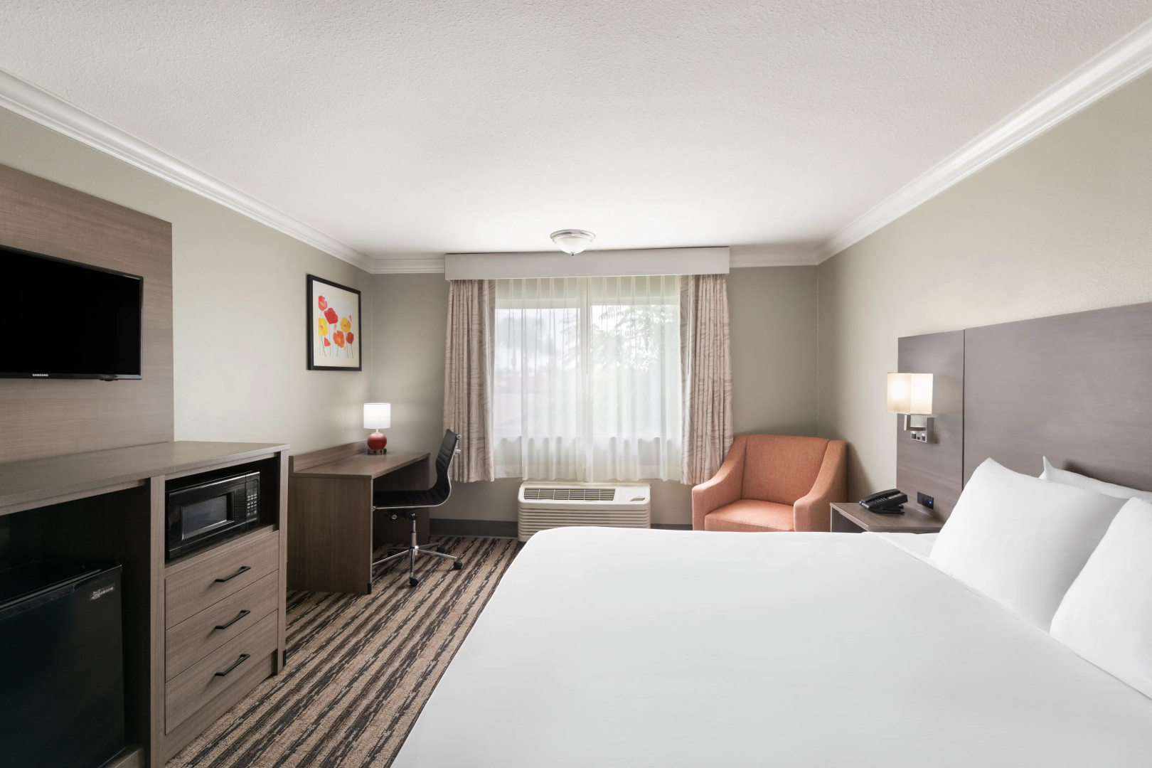 Foto - Solara Inn and Suites