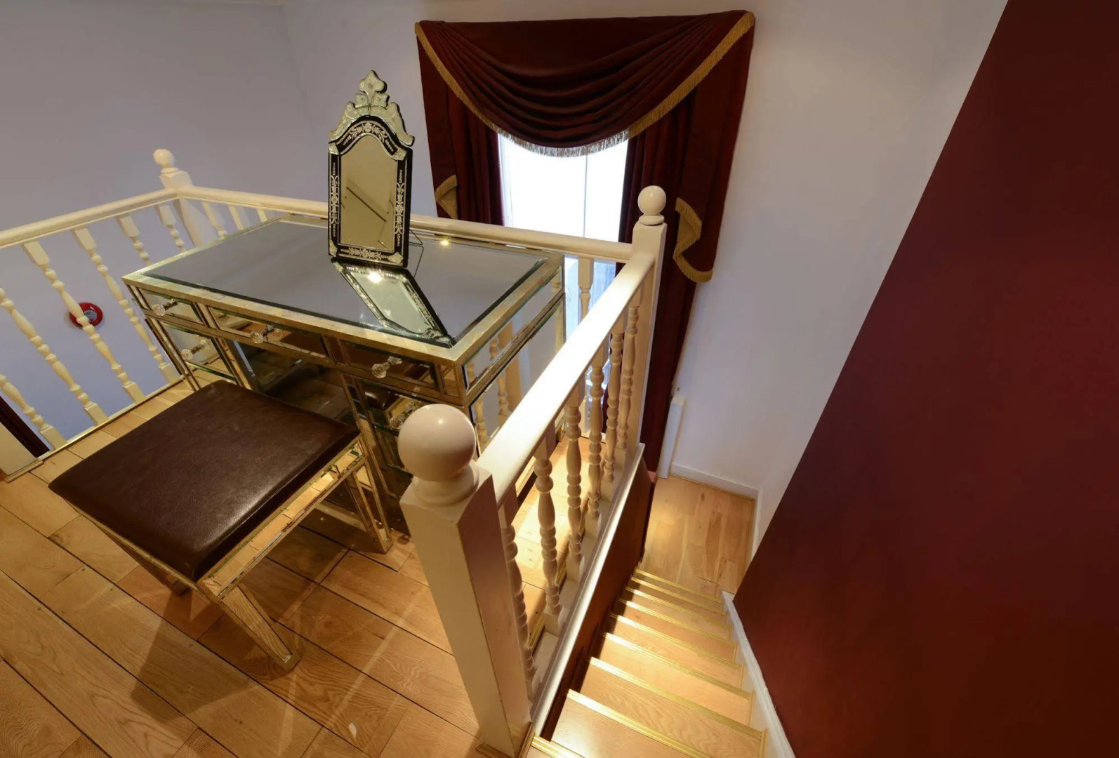 Photo - Twenty Nevern Square Hotel