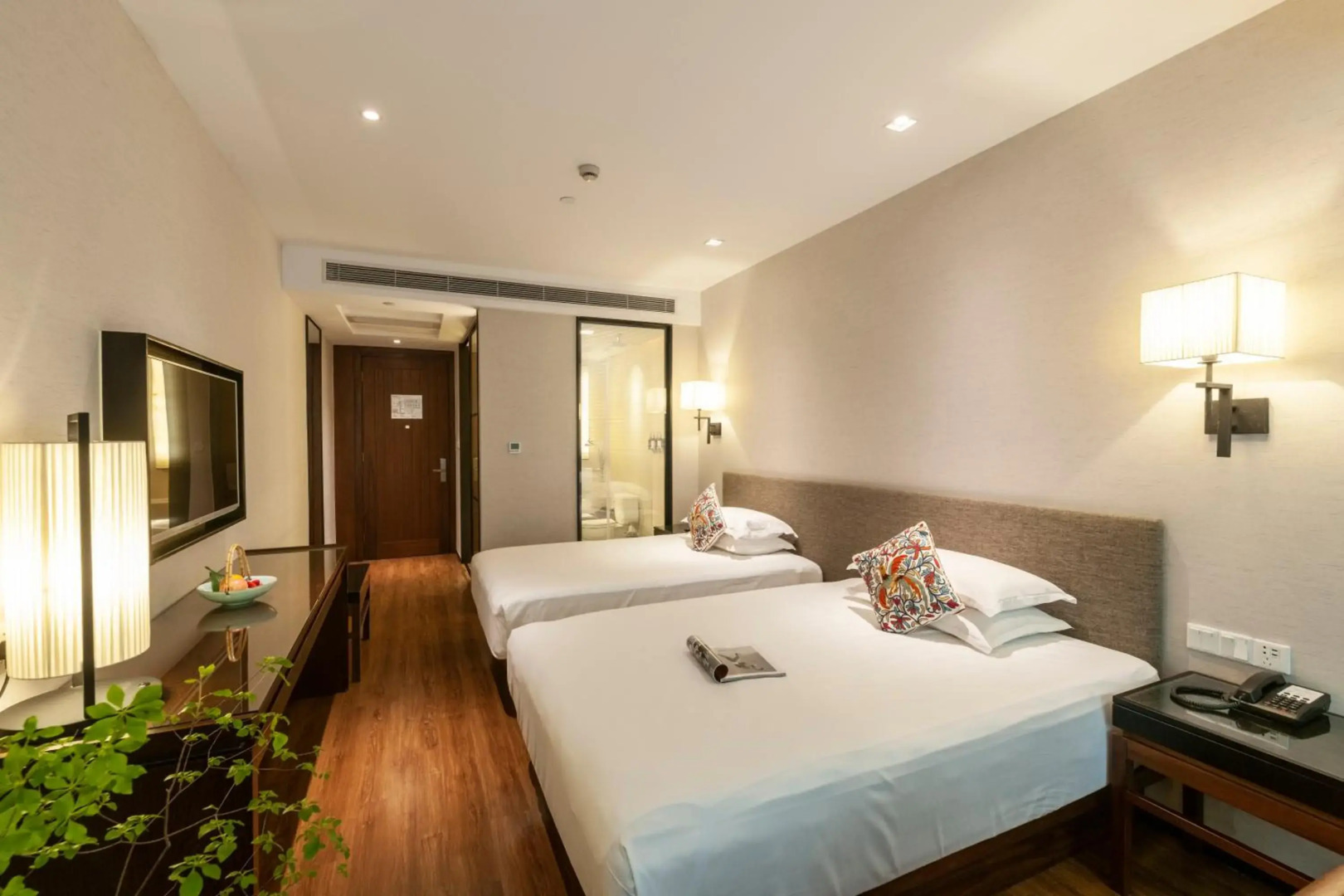 Photo - SSAW Boutique Shanghai South Xuhui RiYueGuang