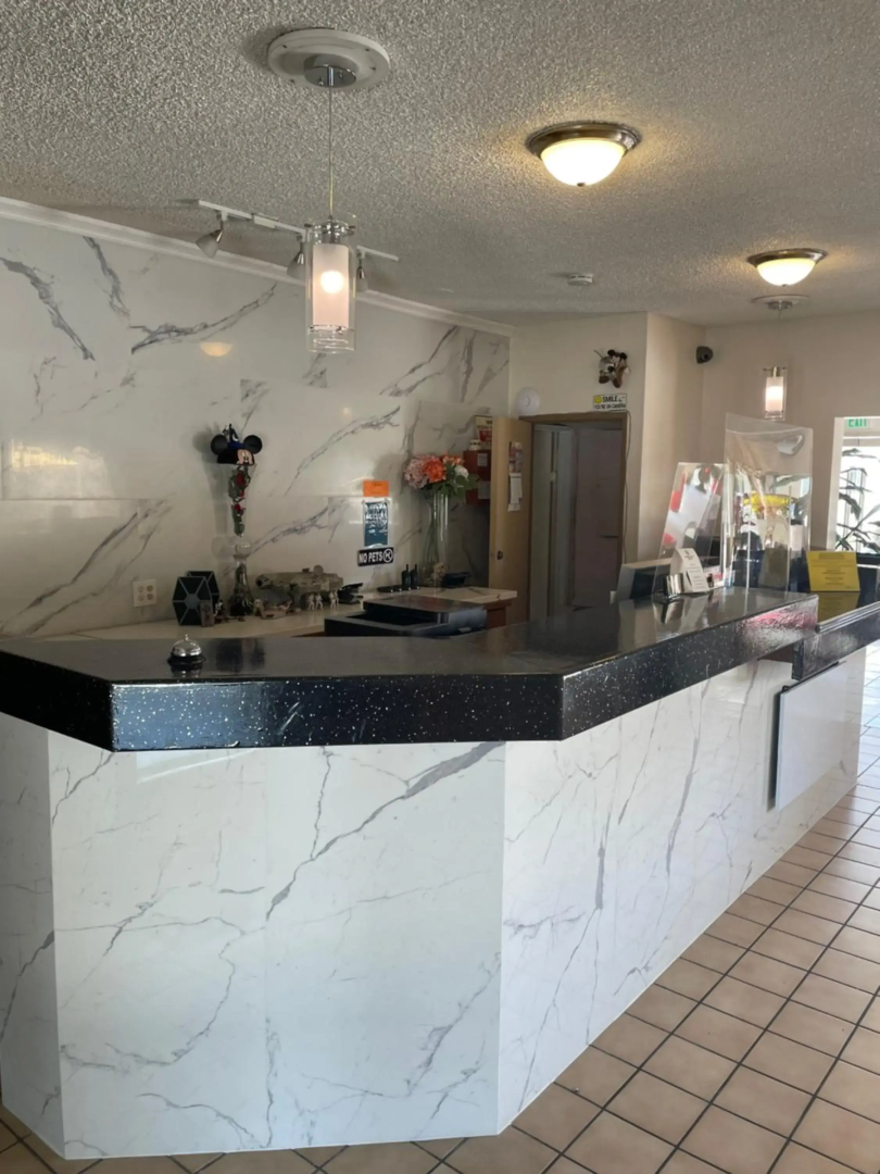 Photo - Grand Inn