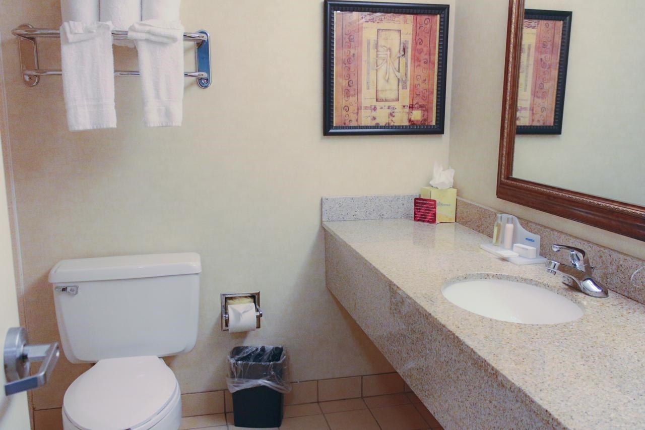 Photo - Ramada Plaza by Wyndham Atlanta Airport