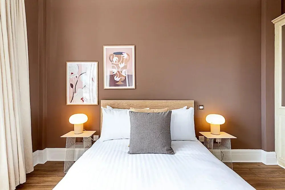 Photo - Bright and Stylish Riverside Haven in Canary Wharf