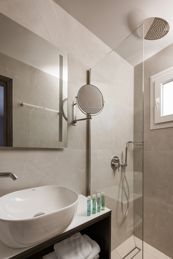 Photo - Alassia Hotel