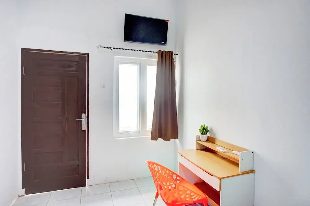 Foto - OYO 94768 Al-hamra Guest House