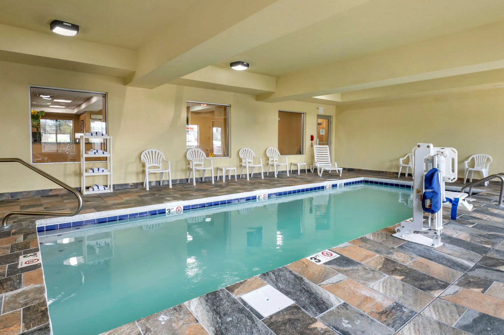 Photo - Comfort Inn Indianapolis East