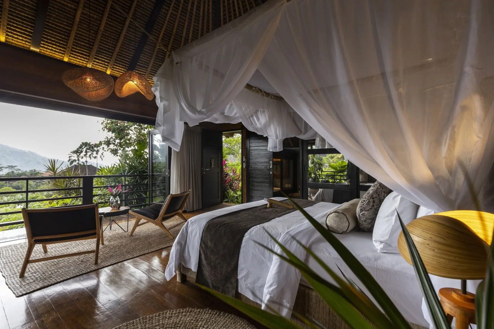 Foto - Samanvaya - Adults Only