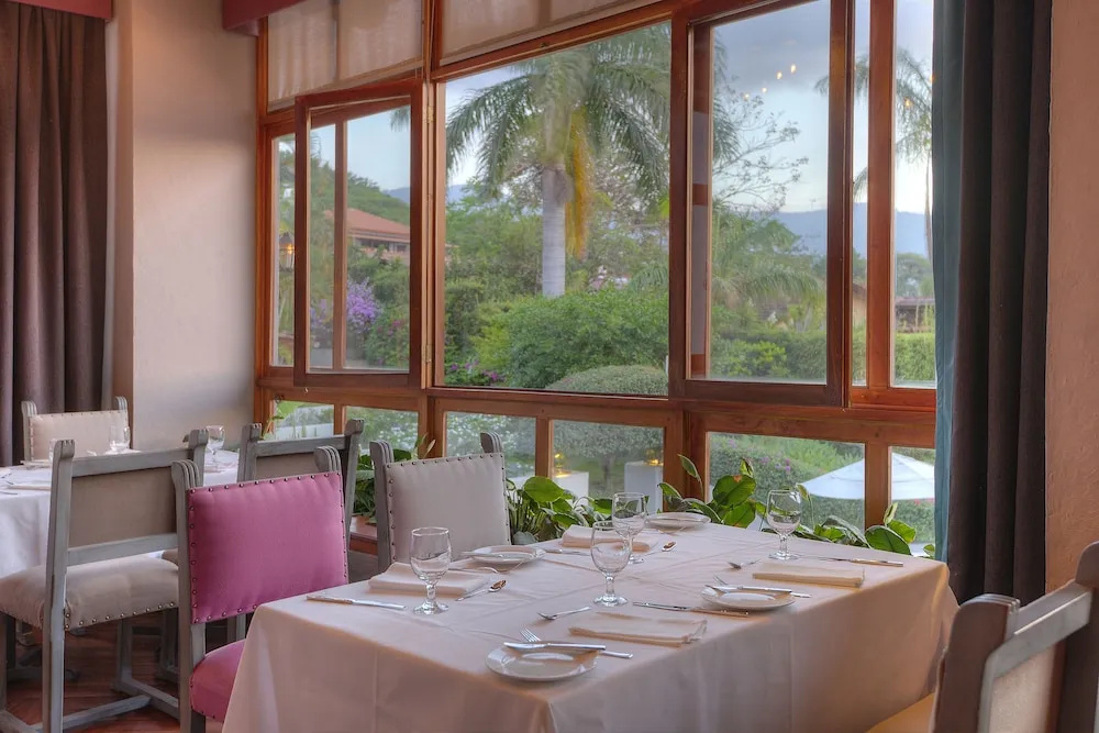 Photo - Alta Las Palomas Hotel