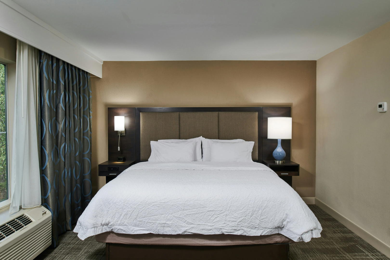 Photo - Hampton Inn & Suites Chapel Hill/Durham, Area
