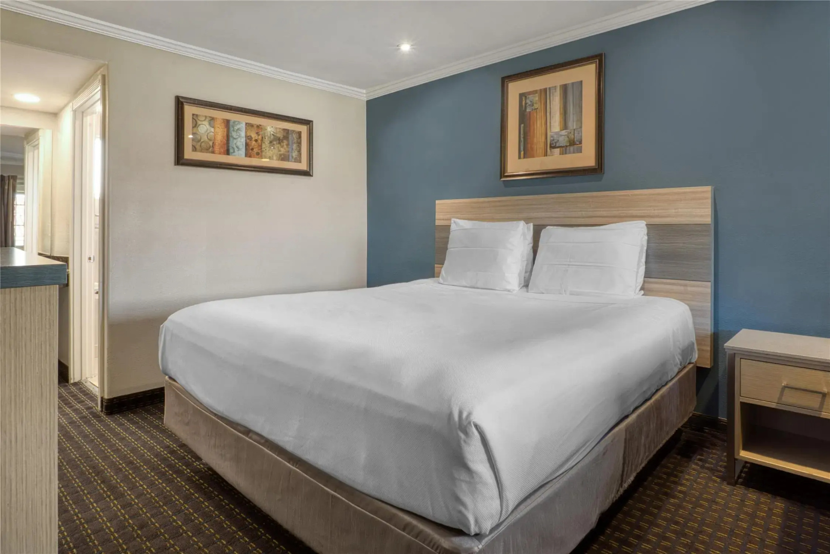 Photo - SureStay Hotel by Best Western San Rafael