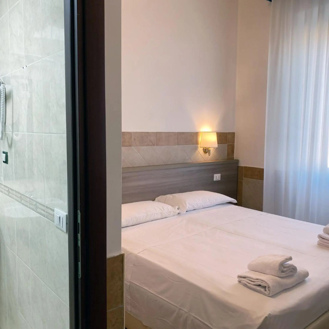 Photo - Hotel Alex Square