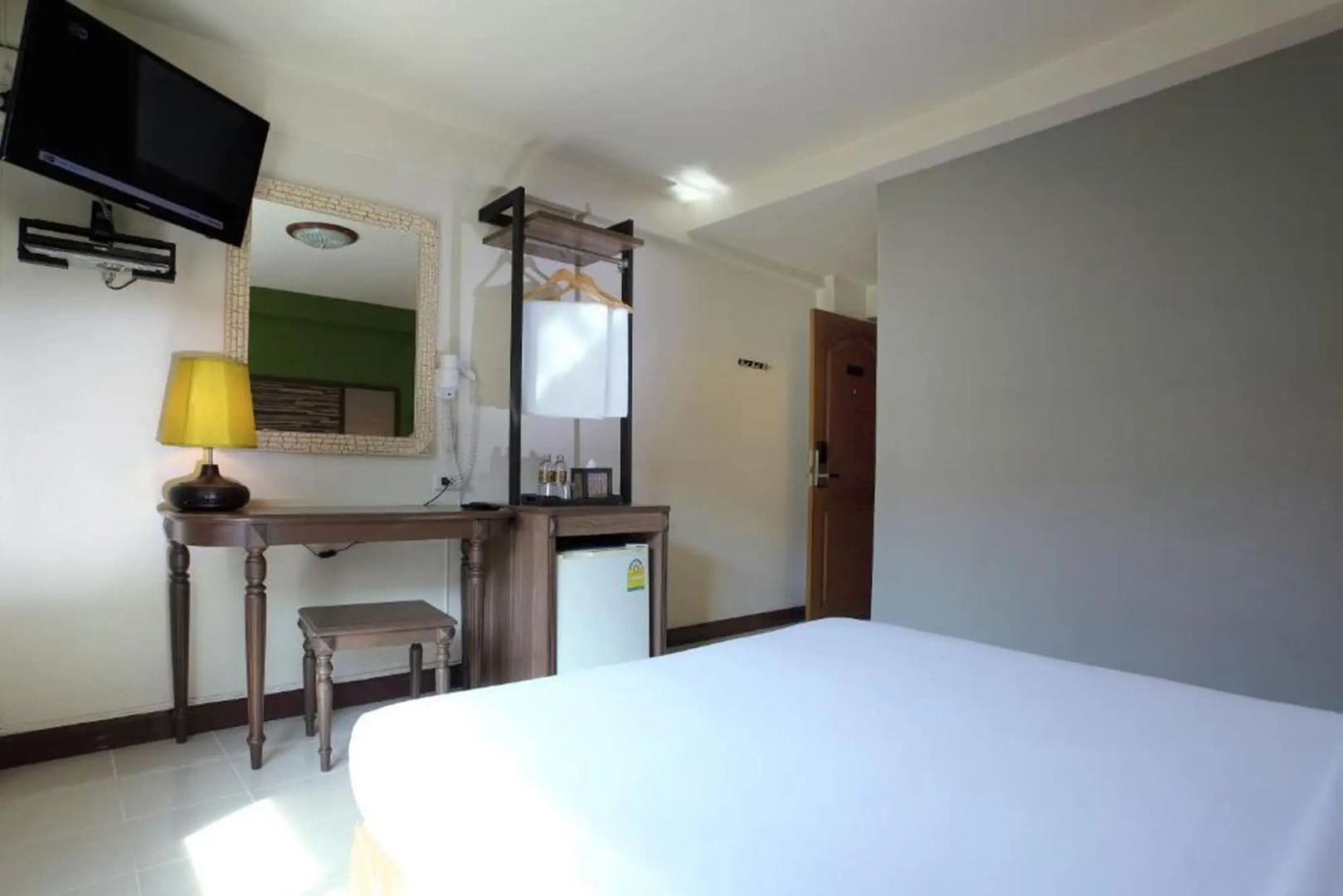 Photo - Rambuttri Village Plaza