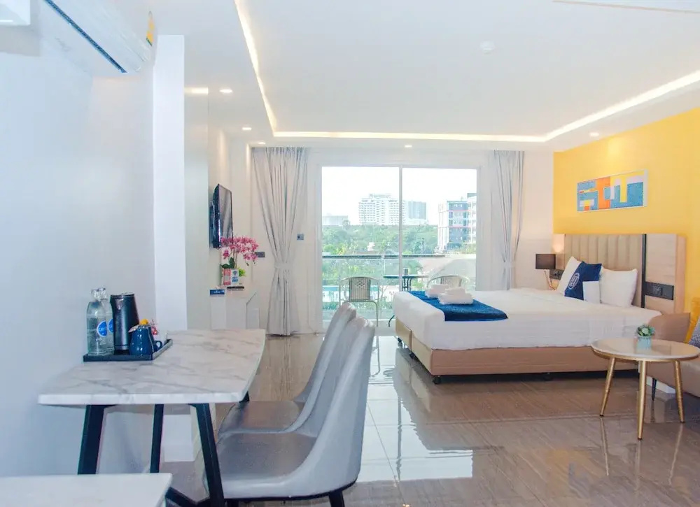 Photo - HT9 Hotel