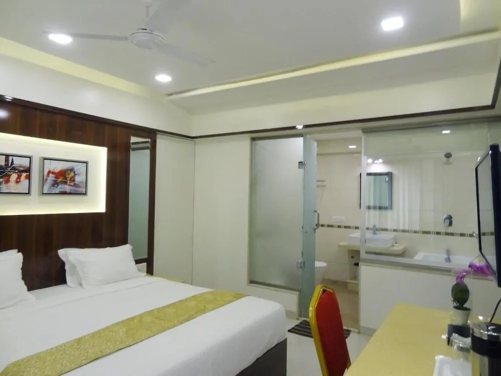 Photo - The Grand Tulip