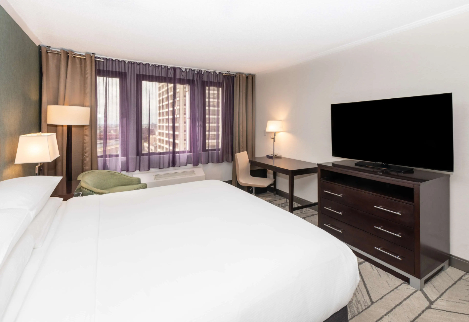Photo - DoubleTree by Hilton Newark Penn Station, NJ