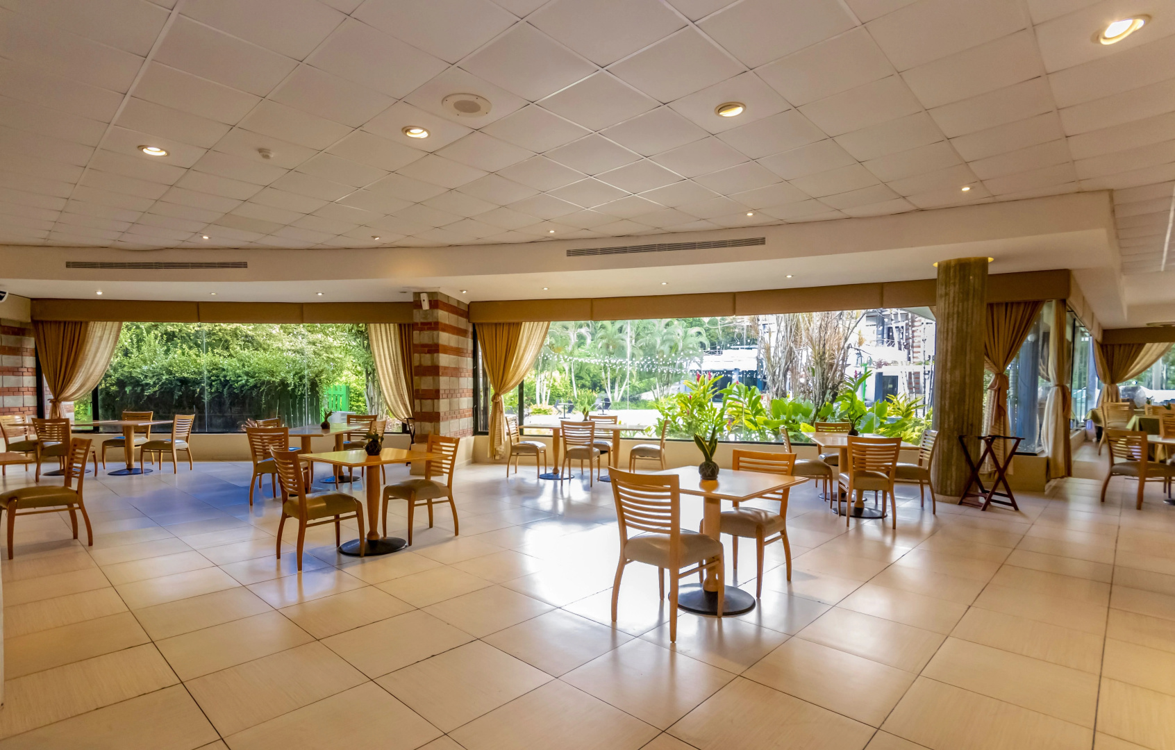 Photo - Summit Rainforest & Golf Resort