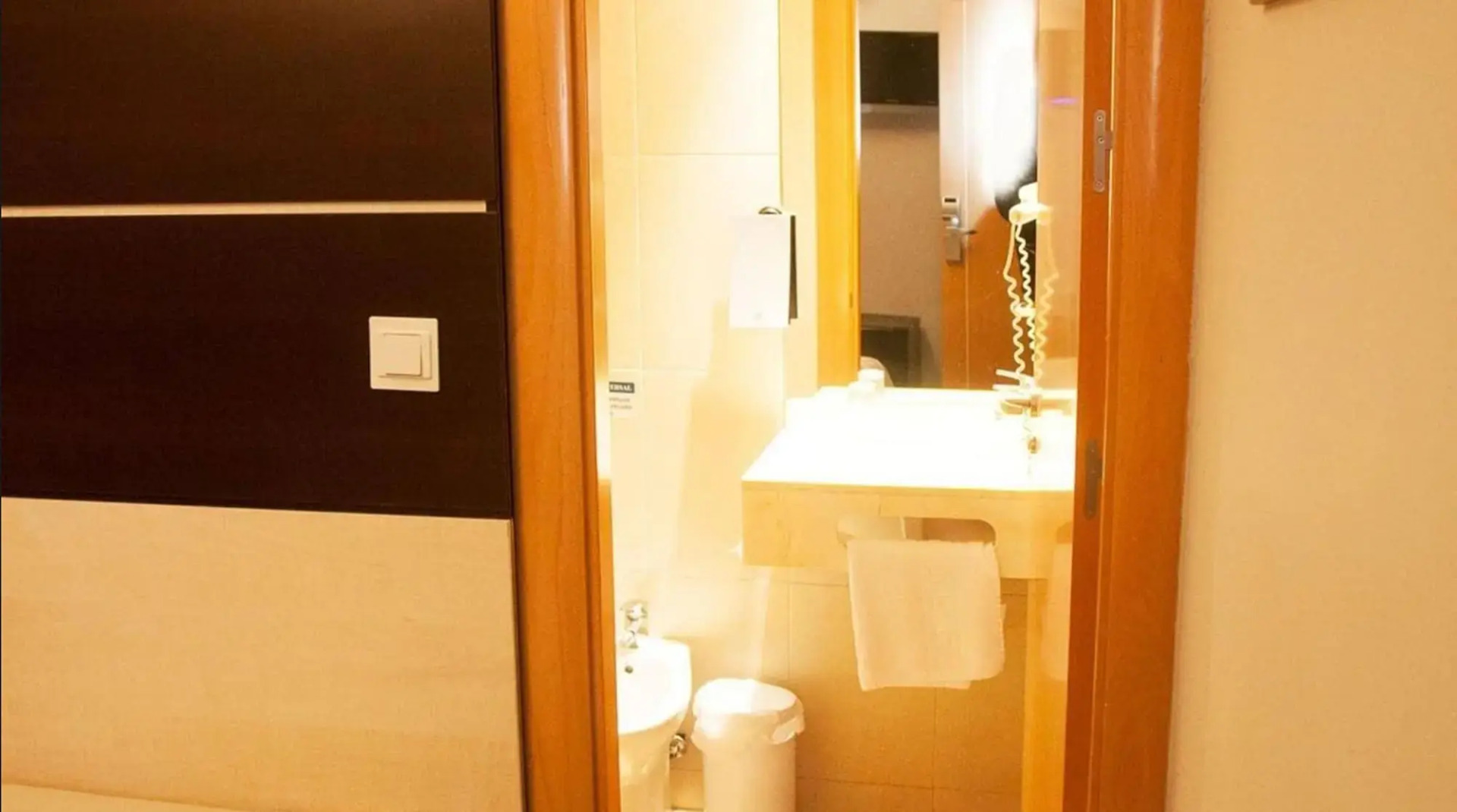 Photo - Hotel Universal by Maxi Hoteles