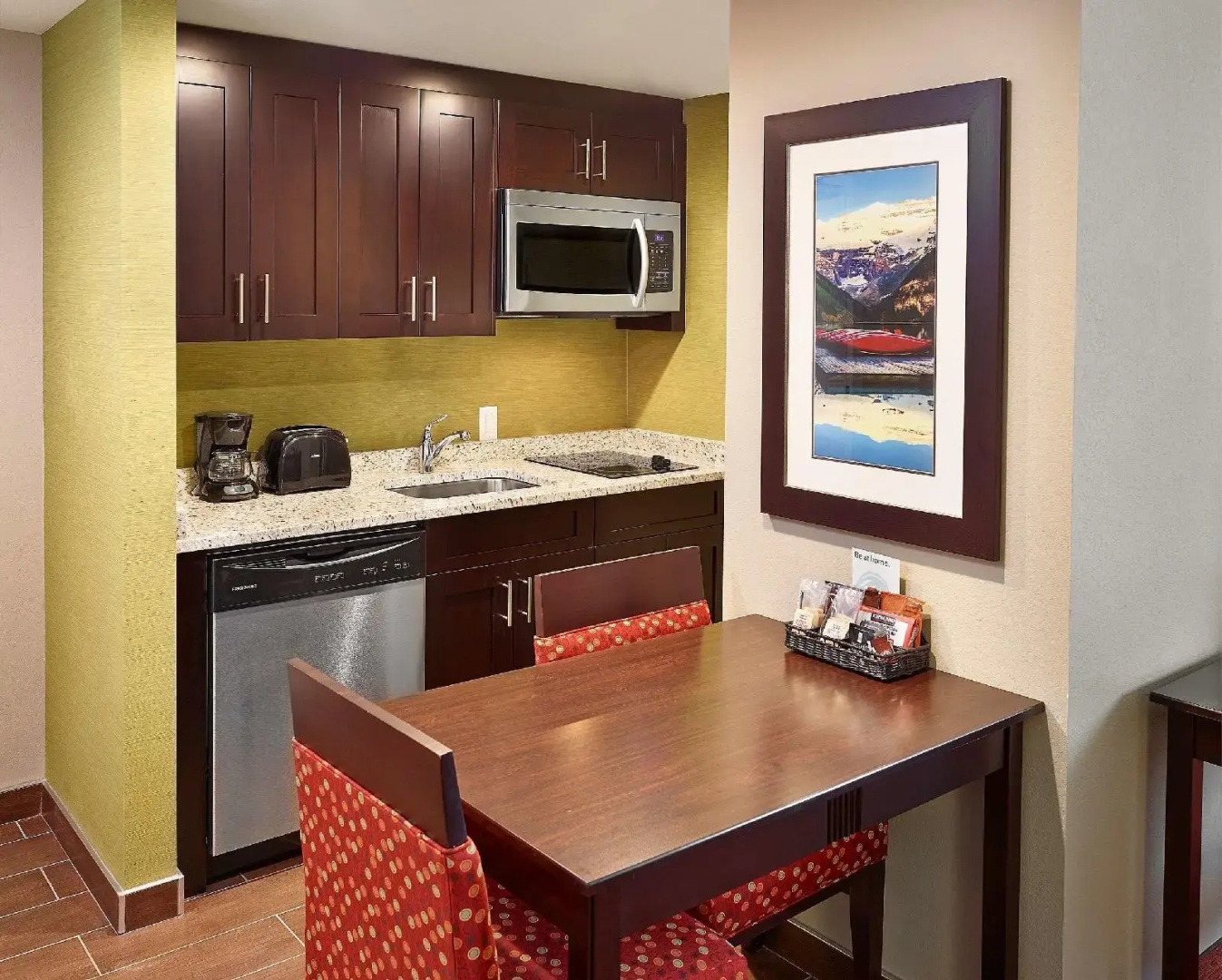 Photo - Homewood Suites by Hilton Calgary-Airport, Alberta, Canada