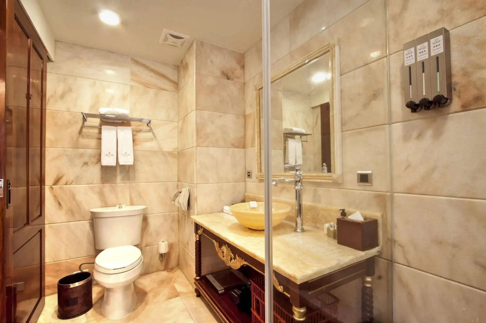 Photo - Grand Pleasure Spring Hotel