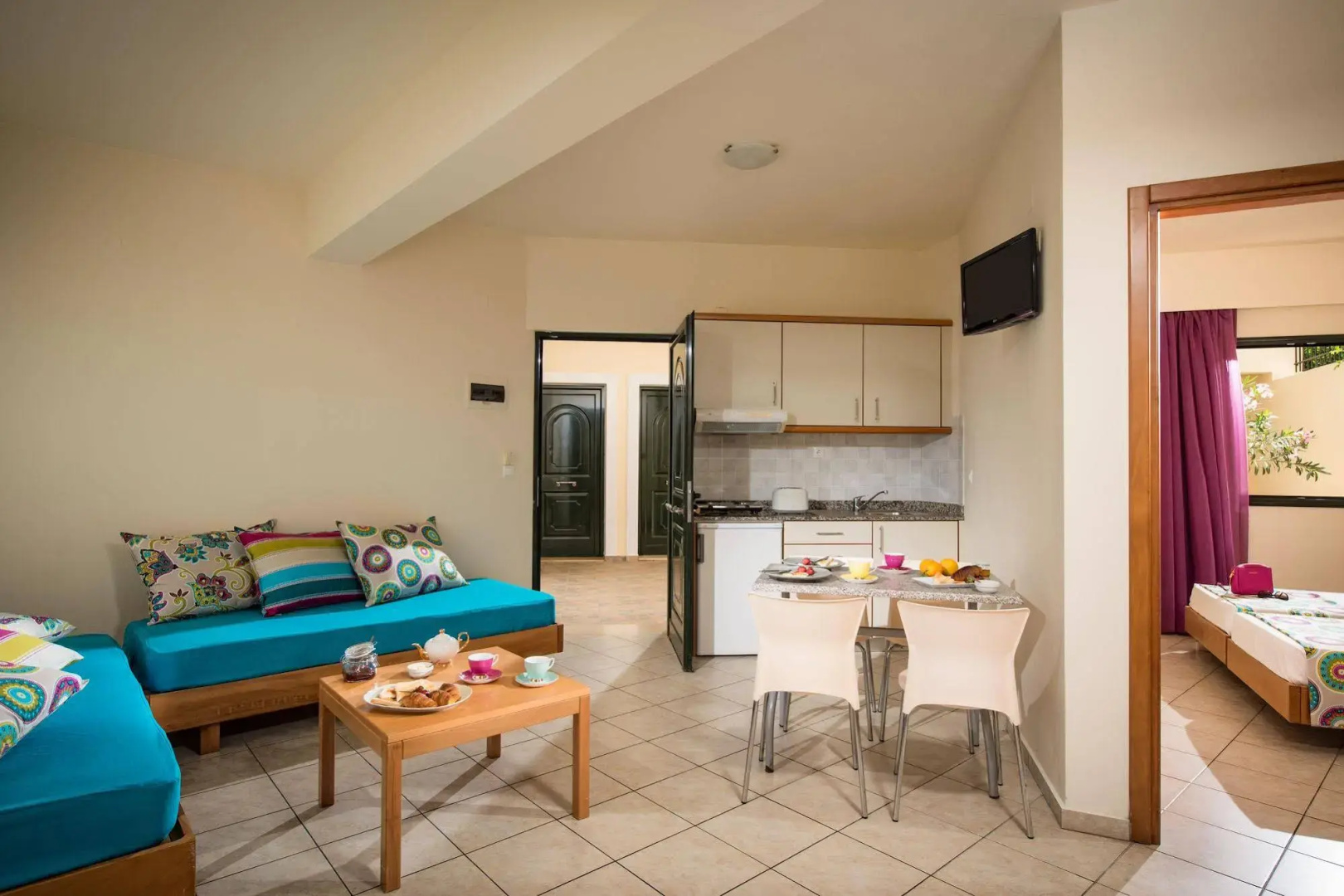 Photo - Kristalli Hotel Apartments