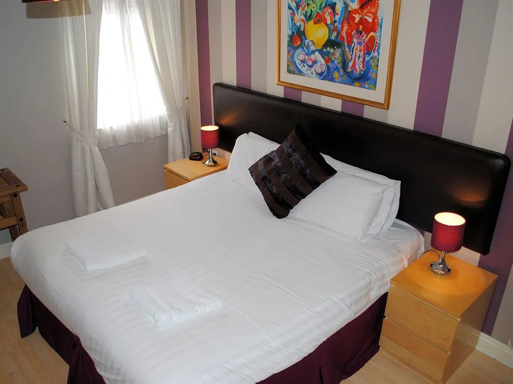 Photo - Edinburgh Aparthotel