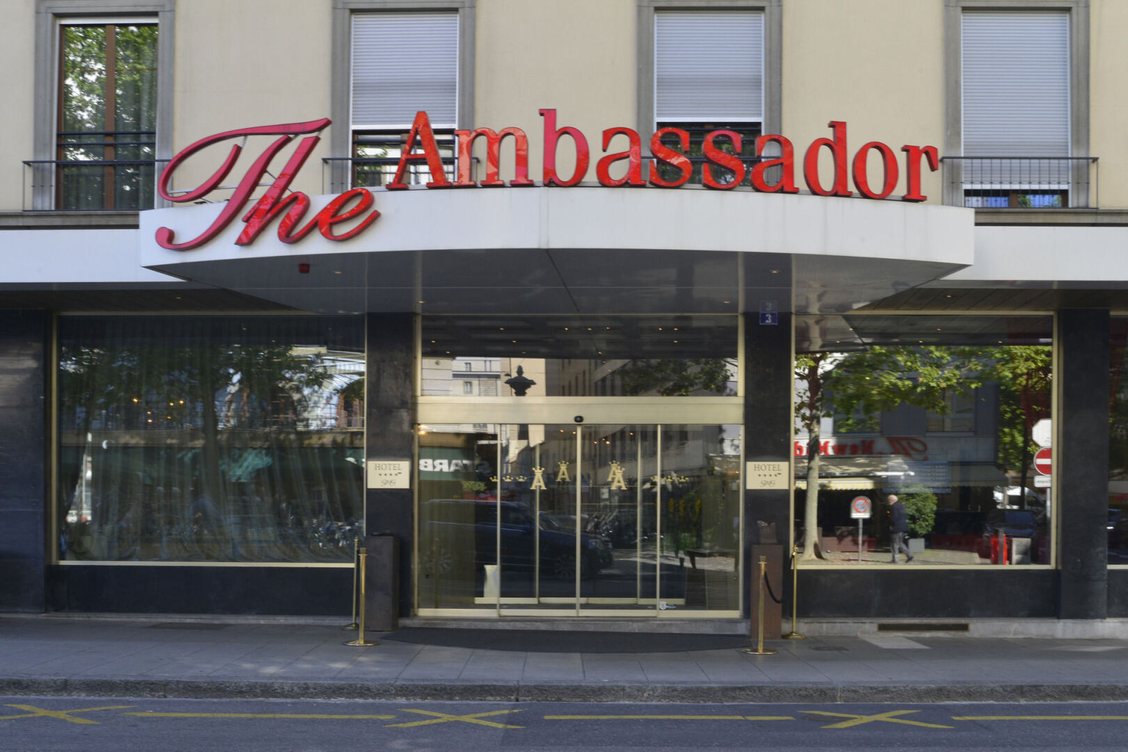 Foto - The Ambassador