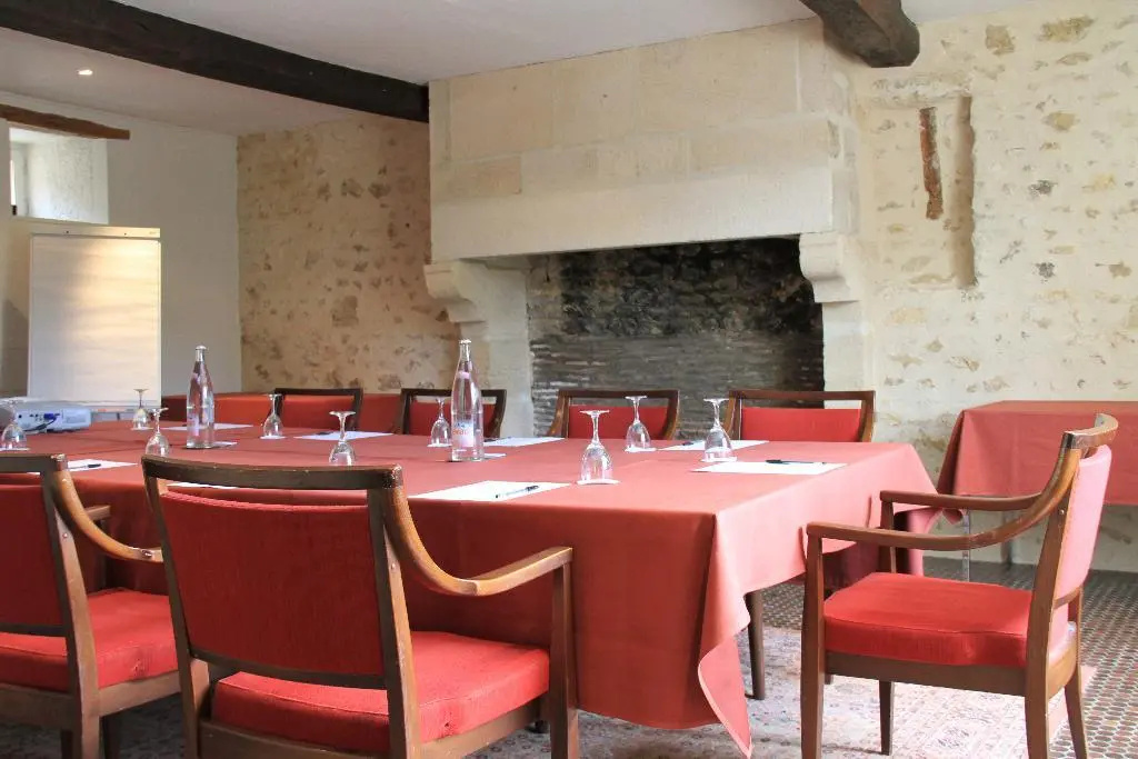 Foto - Château de Périgny, The Originals Relais