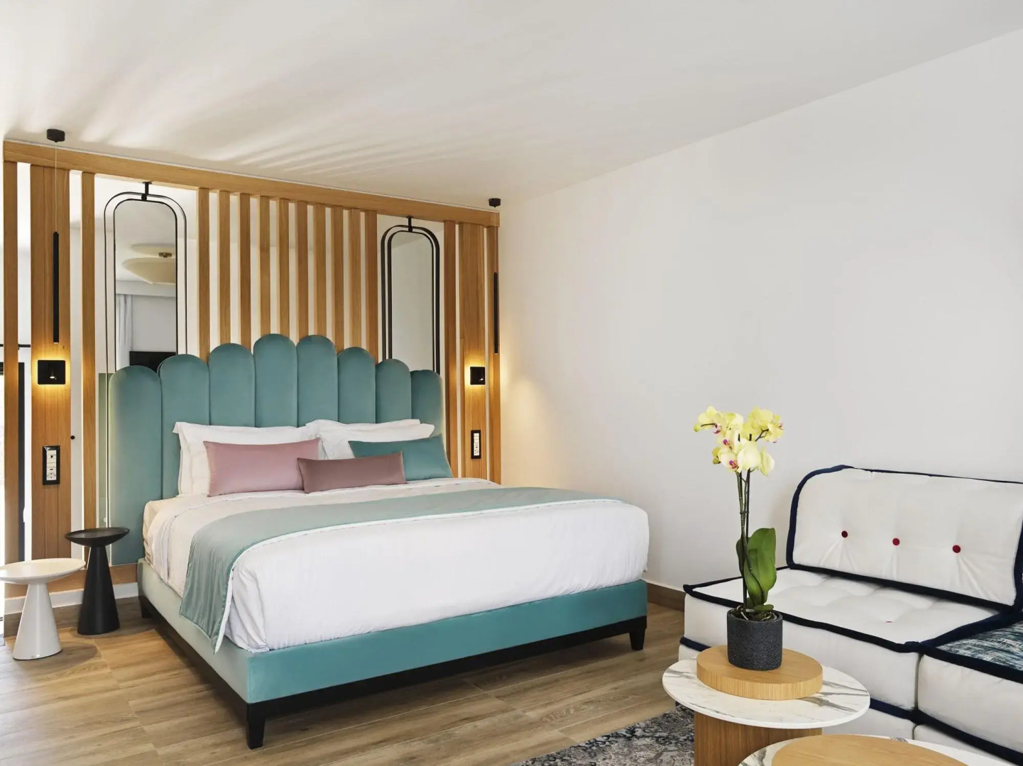 Photo - Cresanto Luxury Suites