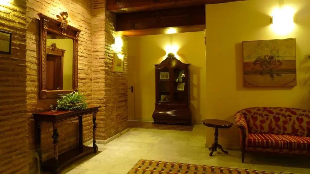 Foto - Ad Hoc Monumental 1881