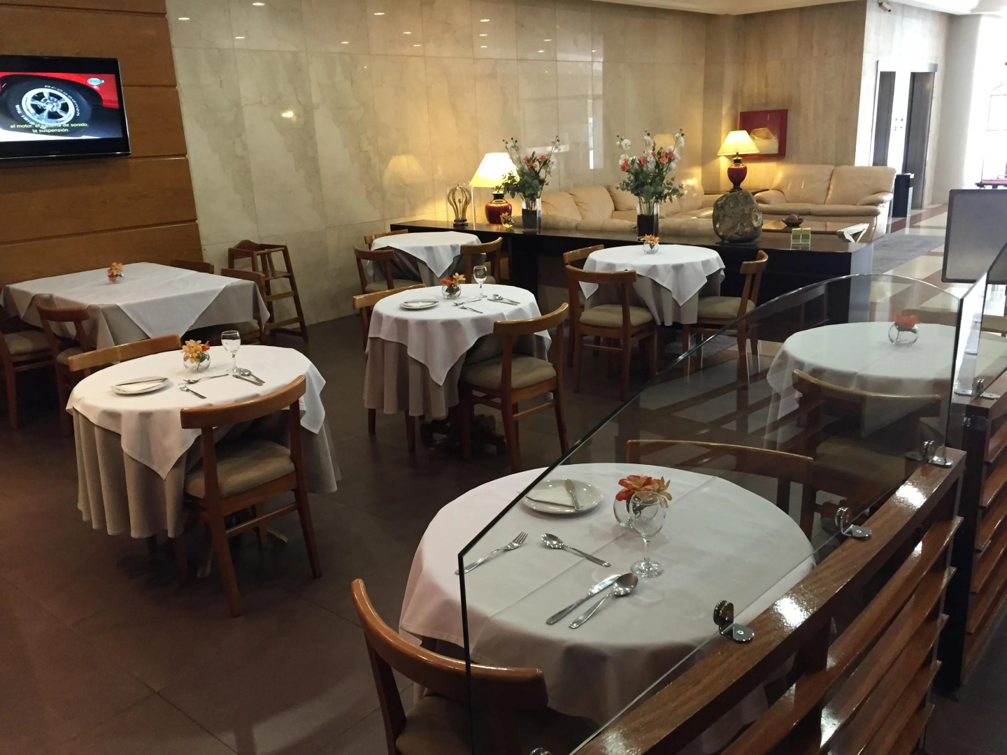 Foto - Crystal Palace Hotel