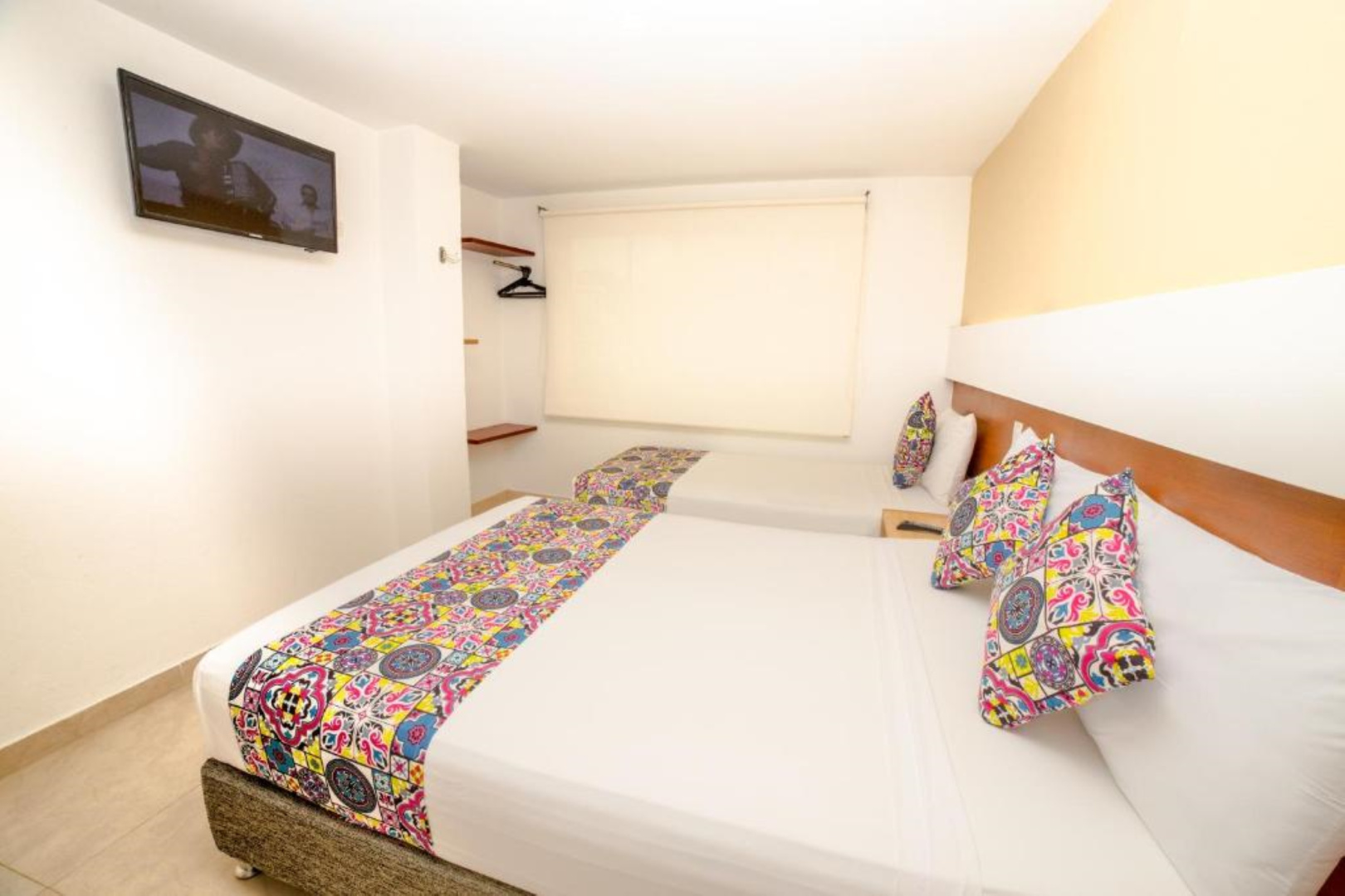 Photo - Hotel Portobahia