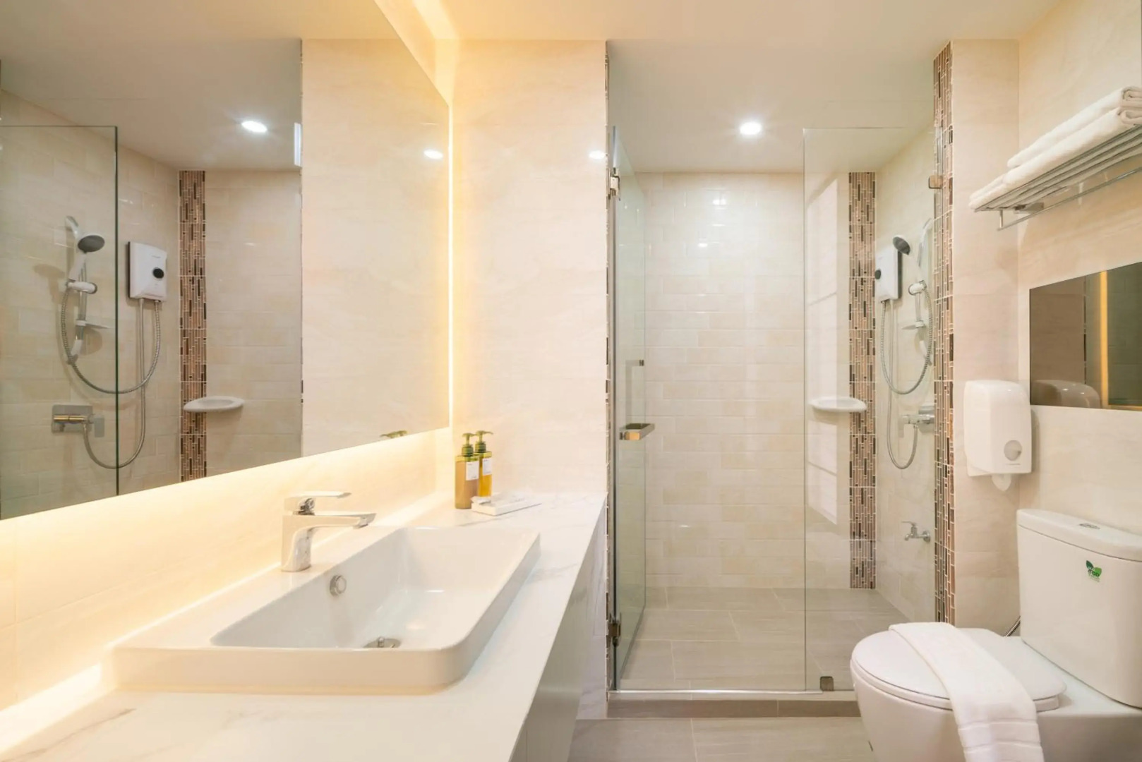 Photo - Samyan Serene Hotel