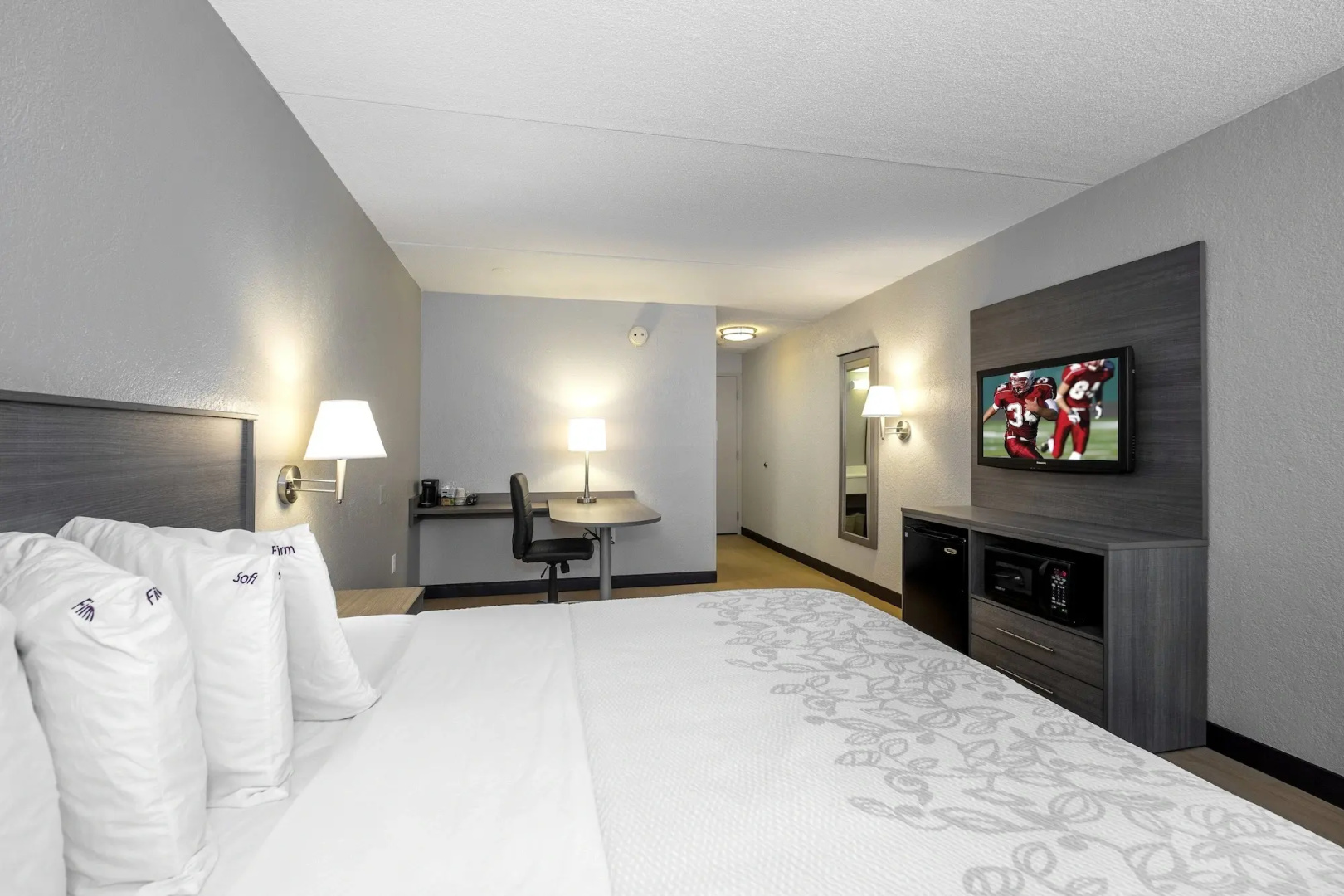 Foto - Red Roof Inn PLUS Boston - Mansfield - Foxboro