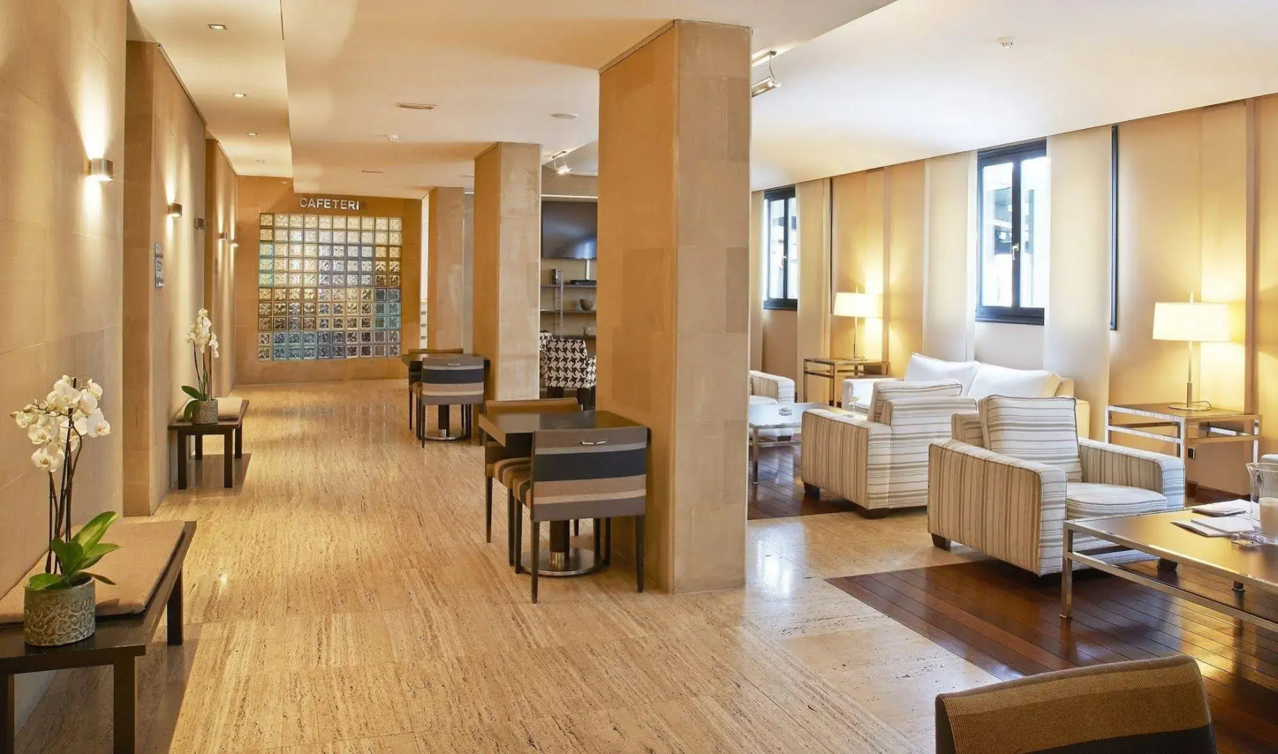 Photo - Abba Euskalduna Hotel