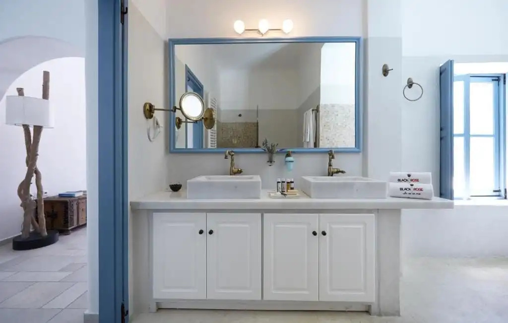 Photo - Black Rose Beach Suites