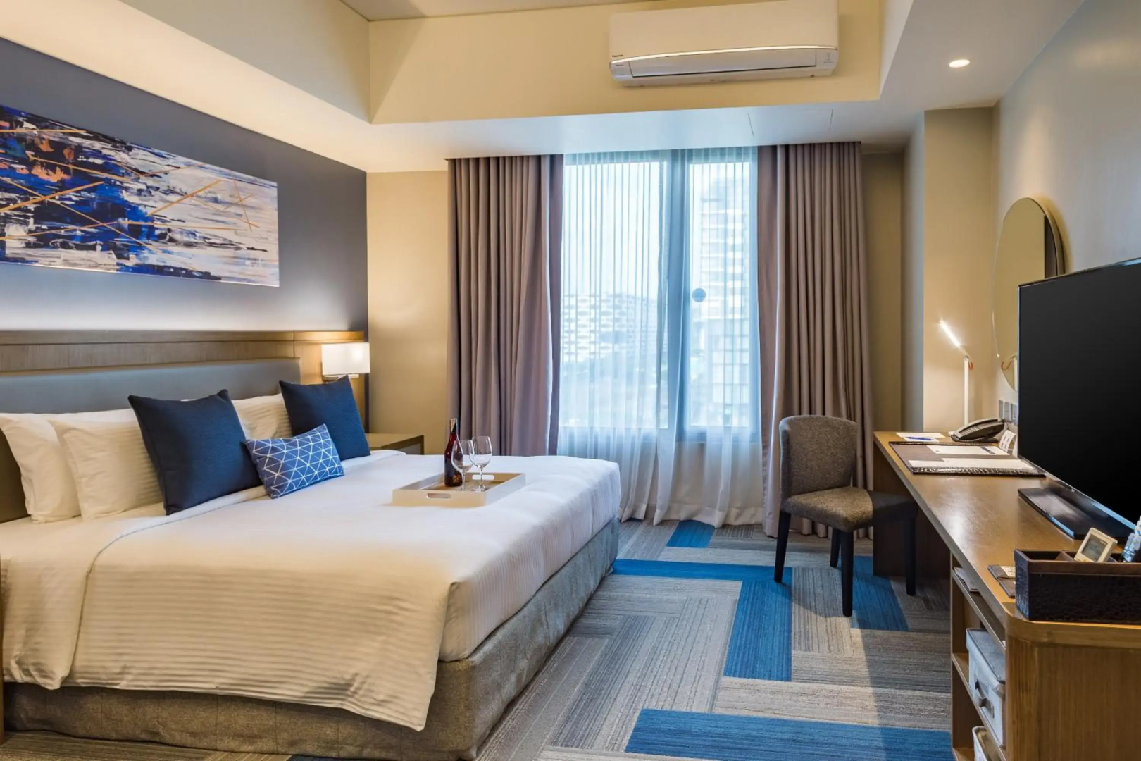Photo - Citadines Bay City Manila